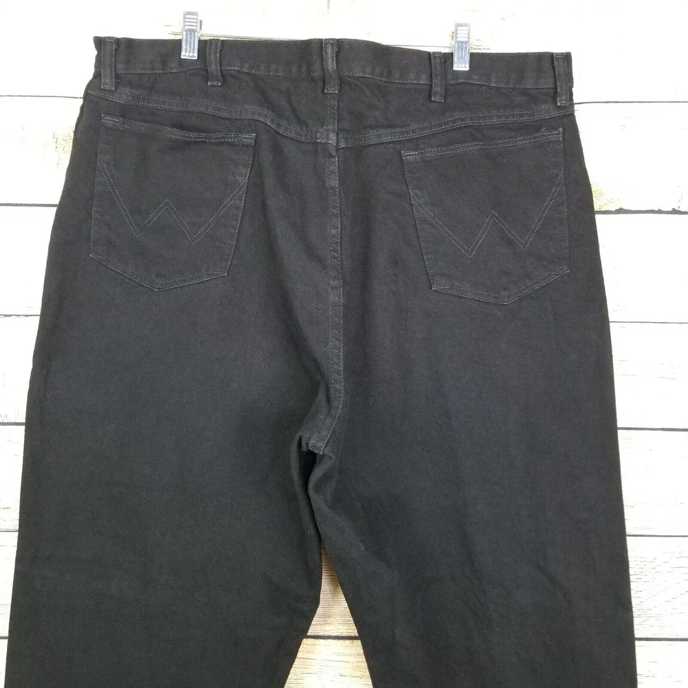 Wrangler‎ Jeans Mens Size 42 x 30 Black Denim Straight Leg 5 Pocket Ranch Work